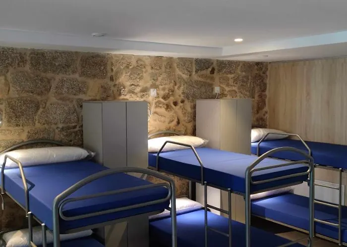 Herberg A Pousa Do Asma Chantada